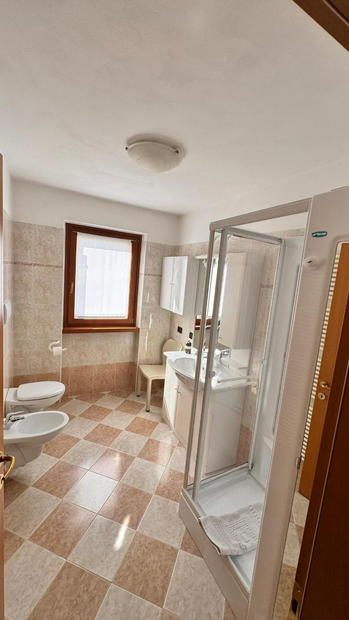 Residenza Arcobaleno Aparthotel Tenno Ngoại thất bức ảnh